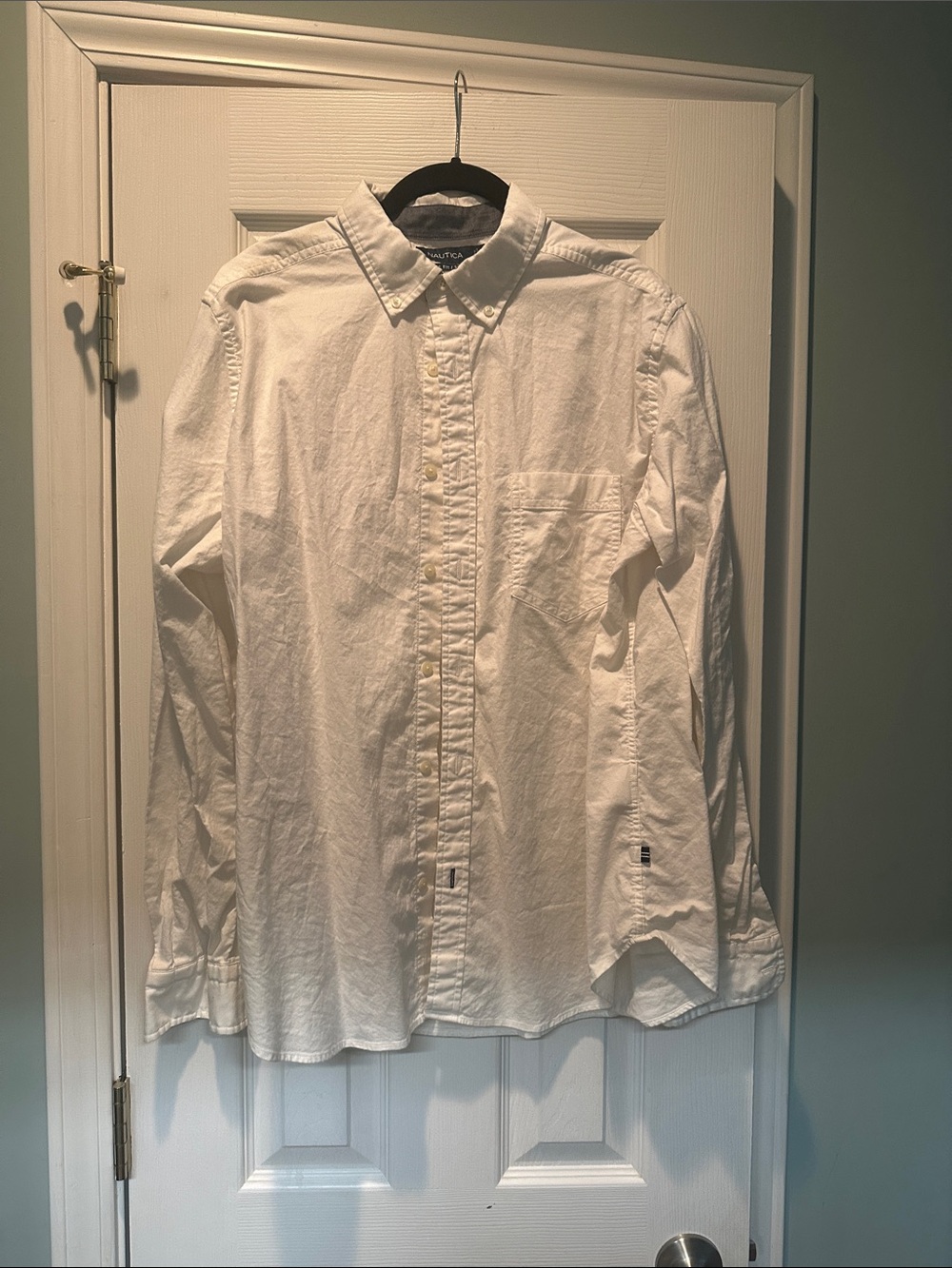 Nautica Men's White Long-Sleeve Button-Down Shirt